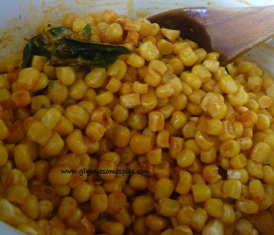 Sweet Corn Curry with Nuts and Dessicated Coconut (makai nu shak ...